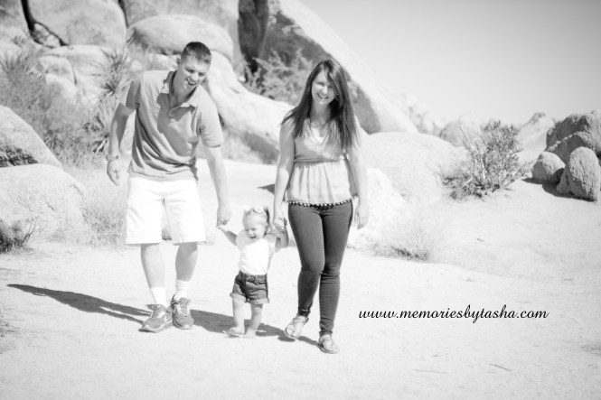 Twentynine Palms Photographer - Couples Photography - Family Photography - Children's Photography - Cake Smash-09