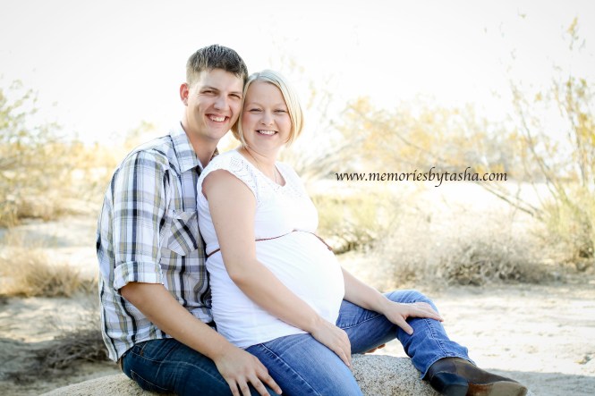Twentynine Palms Photography - Maternity Sessions - Family Sessions 5